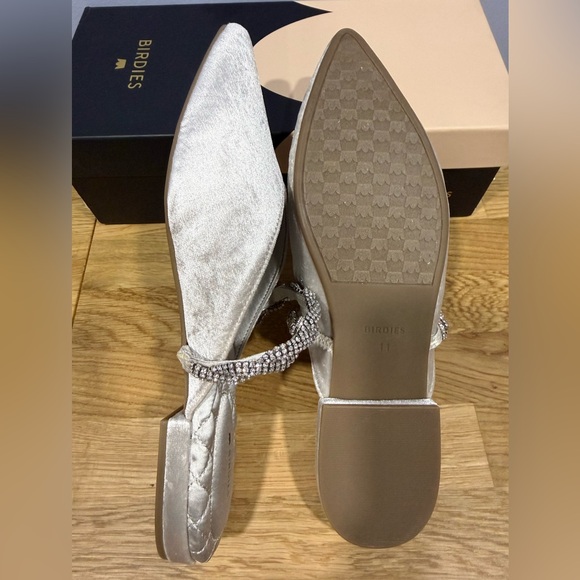 Women’s Size 11 Silver/Pewter Dressy Flats - Picture 6 of 9